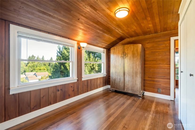 Property photo for 4725 Glenwood Avenue, Everett photo 19