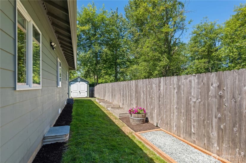 Property photo for 16096 Roma Drive Se, Monroe photo 29