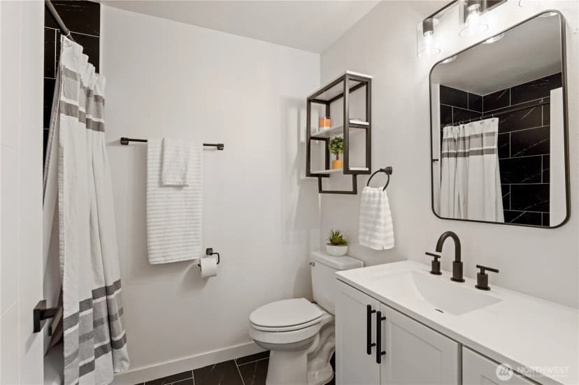 Property photo for 16096 Roma Drive Se, Monroe photo 17
