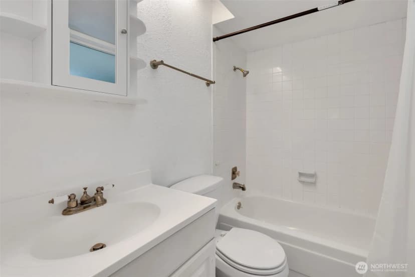 Property photo for 34716 4th Place S, Federal Way photo 17