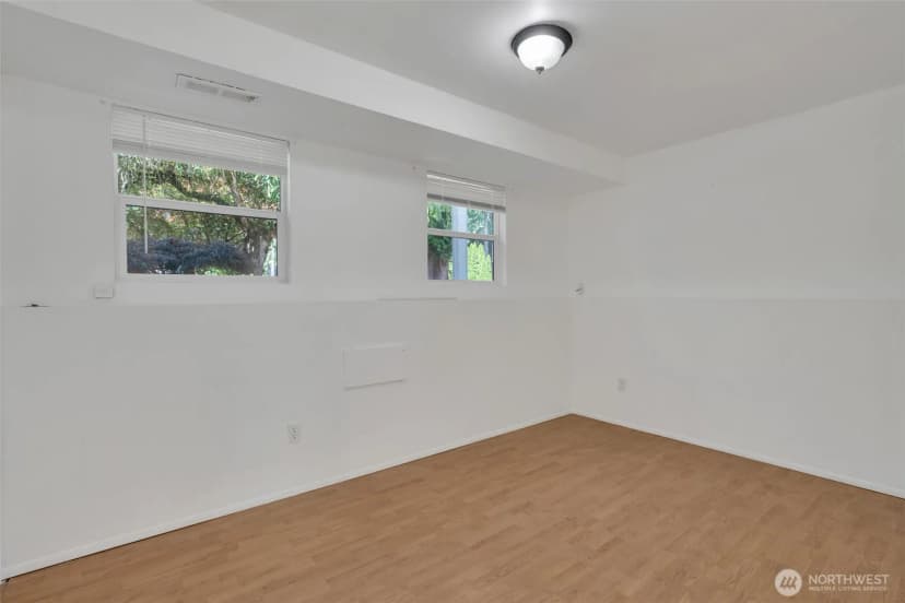 Property photo for 34716 4th Place S, Federal Way photo 21