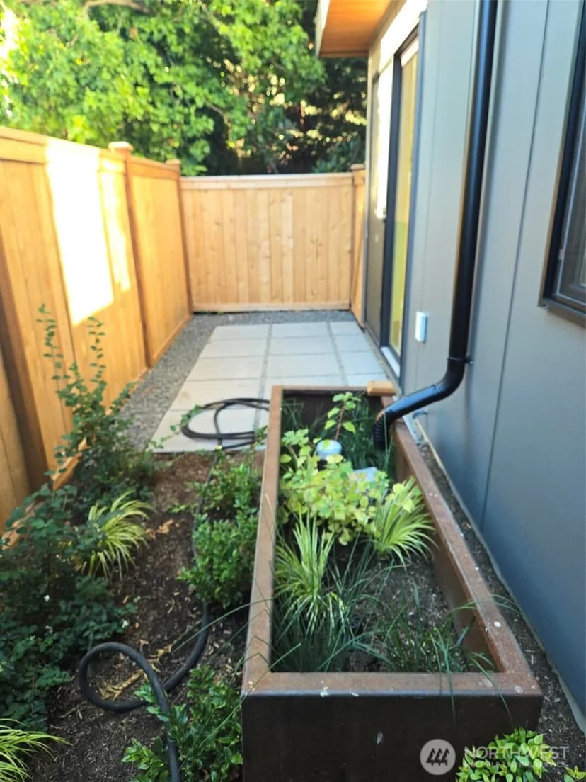 Property photo for 4519 C Bagley Avenue N, Seattle photo 21