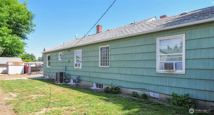 Property photo for 1242 Cherry Street, Wenatchee photo 23