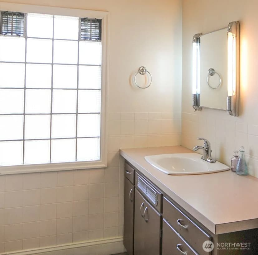 Property photo for 1242 Cherry Street, Wenatchee photo 13