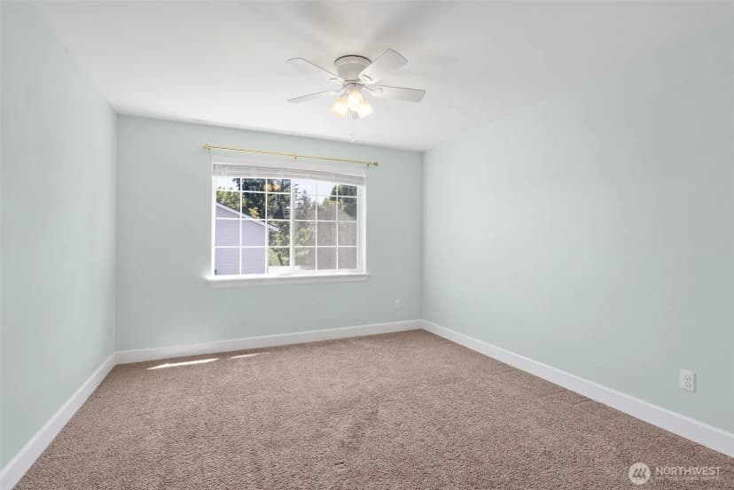 Property photo for 909 Burton Ray Street Ne, Olympia photo 25
