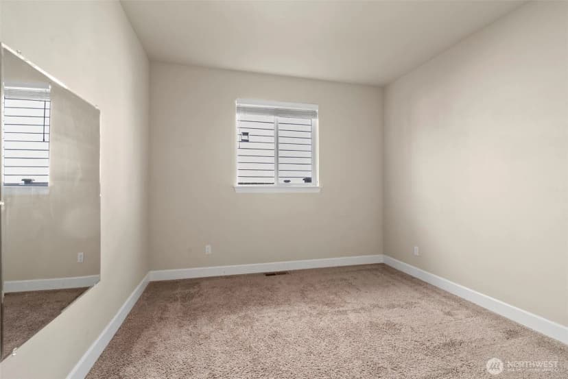 Property photo for 909 Burton Ray Street Ne, Olympia photo 27