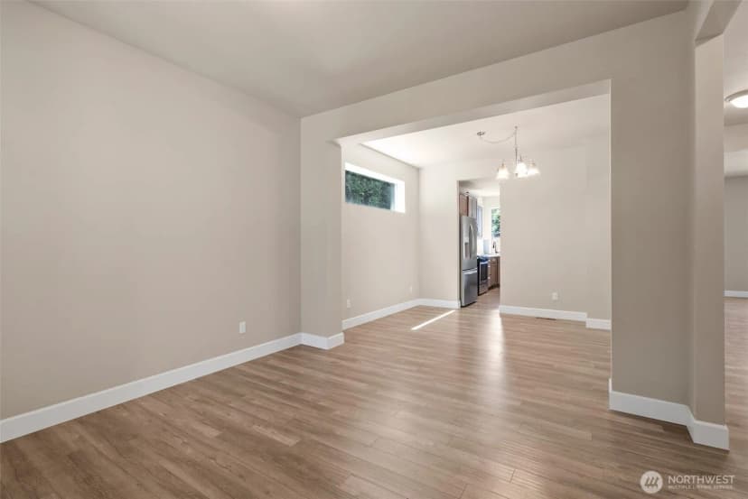 Property photo for 909 Burton Ray Street Ne, Olympia photo 10