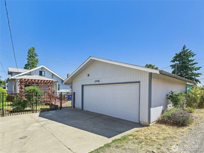 Property photo for 1006 E Harrison Street, Tacoma photo 36