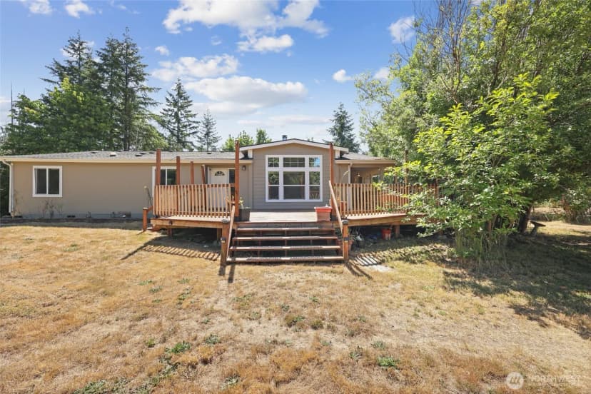 Property photo for 2411 Munson Court Sw, Olympia photo 2