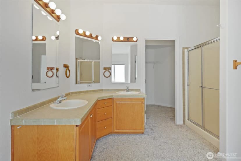 Property photo for 2411 Munson Court Sw, Olympia photo 19
