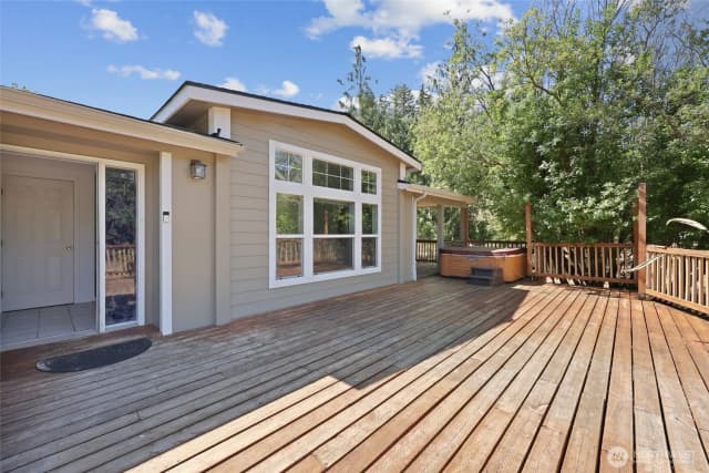 Property photo for 2411 Munson Court Sw, Olympia photo 4