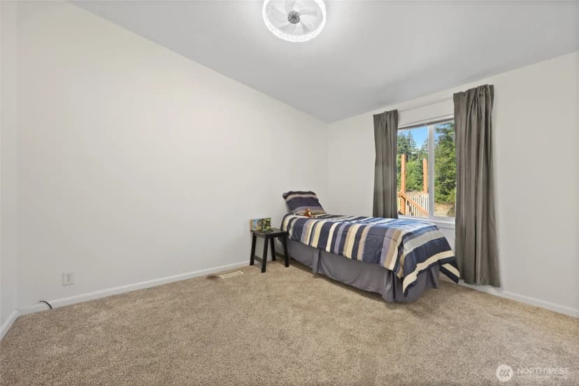 Property photo for 2411 Munson Court Sw, Olympia photo 24