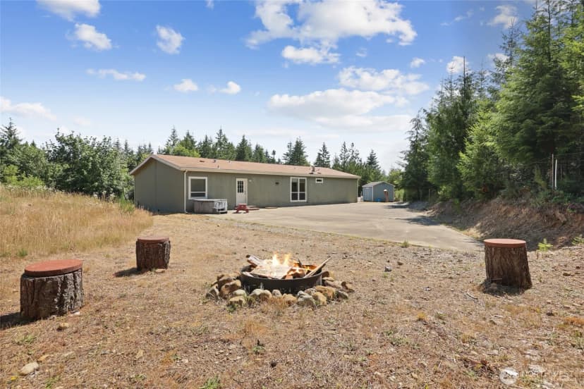 Property photo for 2411 Munson Court Sw, Olympia photo 35
