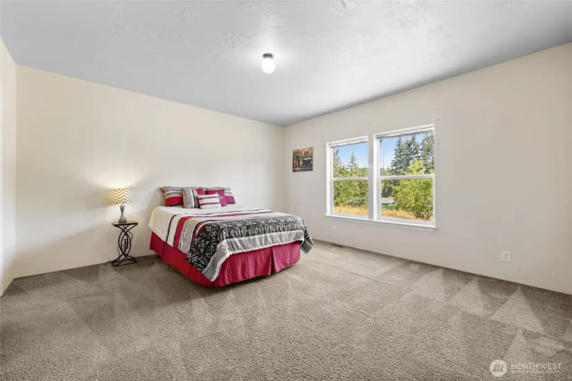 Property photo for 2411 Munson Court Sw, Olympia photo 29