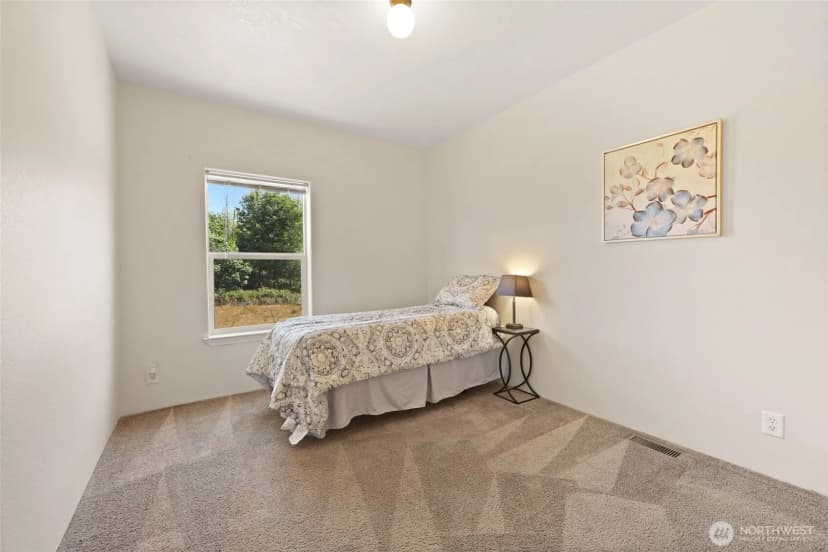 Property photo for 2411 Munson Court Sw, Olympia photo 33