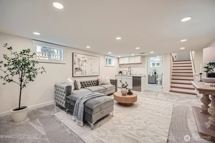 Property photo for 260 E Sunset Way, Issaquah photo 18