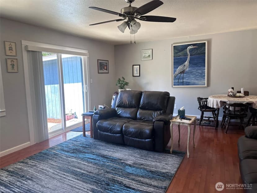 Property photo for 380 Evergreen Loop, Forks photo 5
