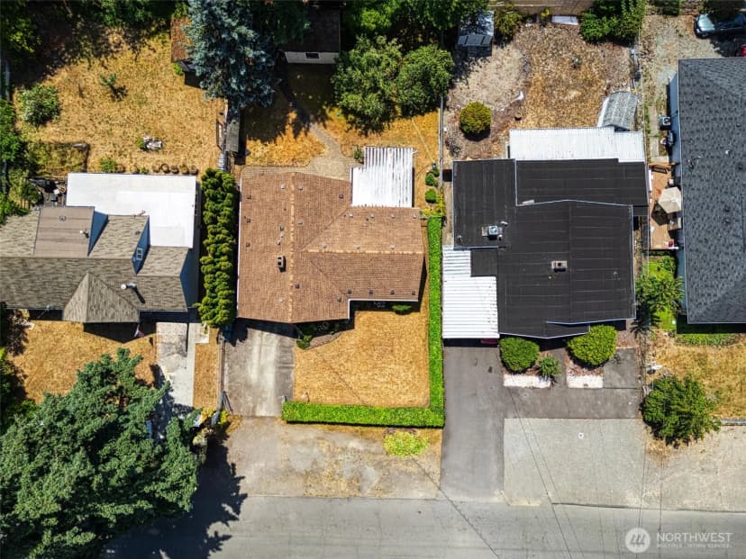 Property photo for 9116 121st Street Sw, Lakewood photo 18