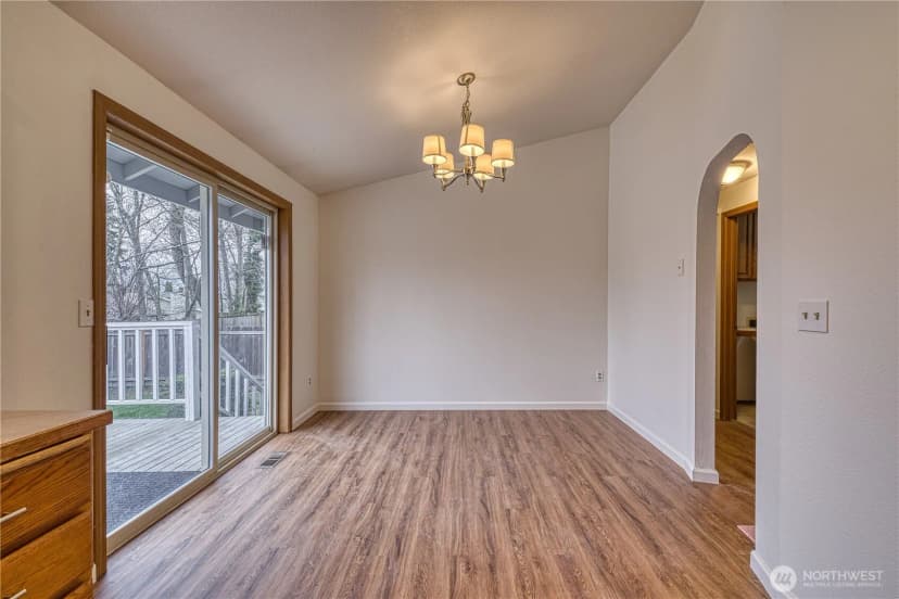 Property photo for 2728 Sylvan Drive W, University Place photo 9