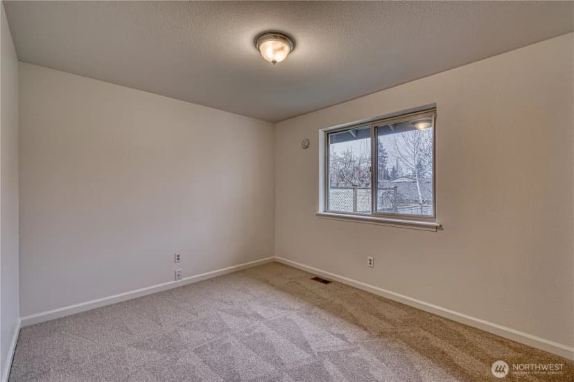 Property photo for 2728 Sylvan Drive W, University Place photo 20