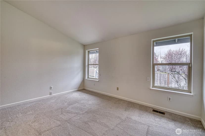 Property photo for 2728 Sylvan Drive W, University Place photo 12