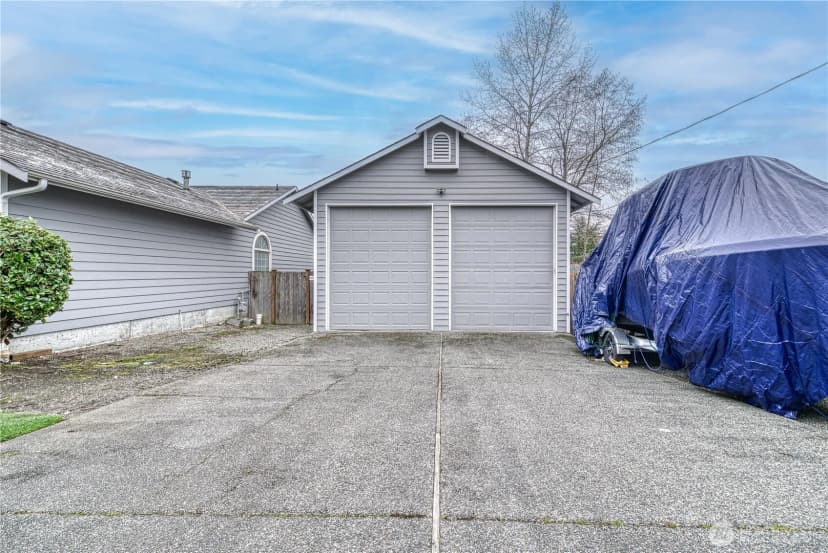 Property photo for 2728 Sylvan Drive W, University Place photo 3