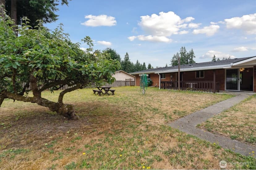 Property photo for 2598 25th Loop Se, Lacey photo 33