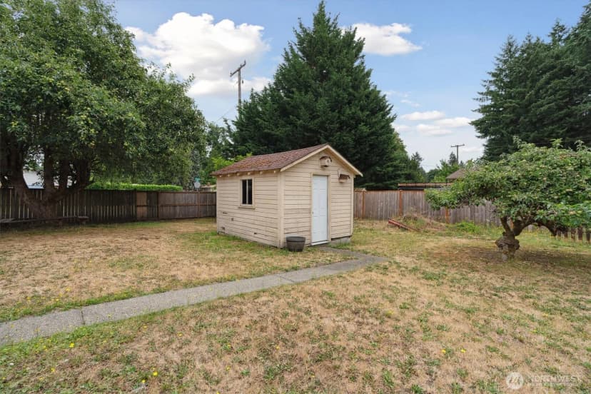 Property photo for 2598 25th Loop Se, Lacey photo 36