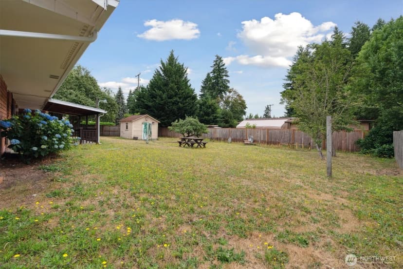 Property photo for 2598 25th Loop Se, Lacey photo 31