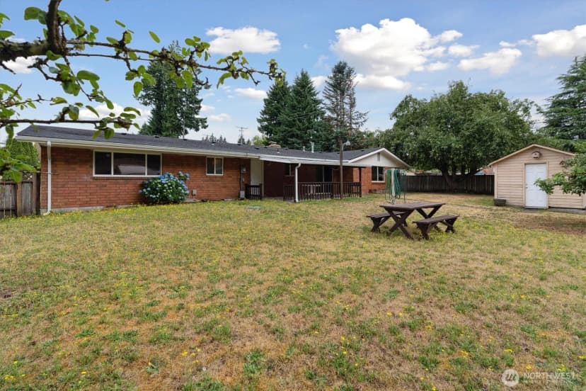 Property photo for 2598 25th Loop Se, Lacey photo 37