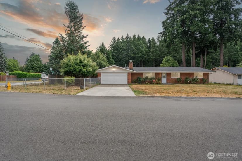Property photo for 2598 25th Loop Se, Lacey