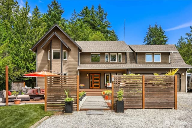 Property photo for 12168 Viewcrest Place Ne, Bainbridge Island photo 5