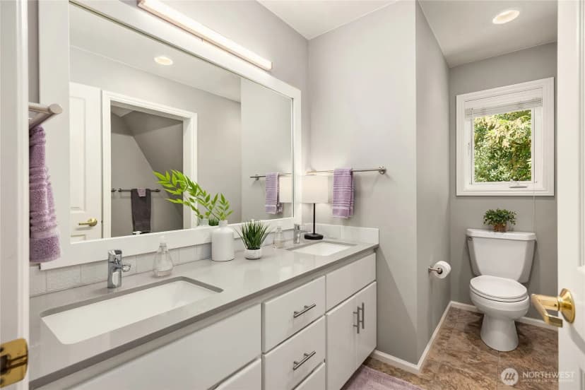 Property photo for 12168 Viewcrest Place Ne, Bainbridge Island photo 29