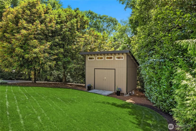Property photo for 12168 Viewcrest Place Ne, Bainbridge Island photo 38
