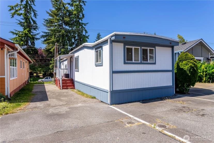 Property photo for 5920 200th Street Sw #37, Lynnwood