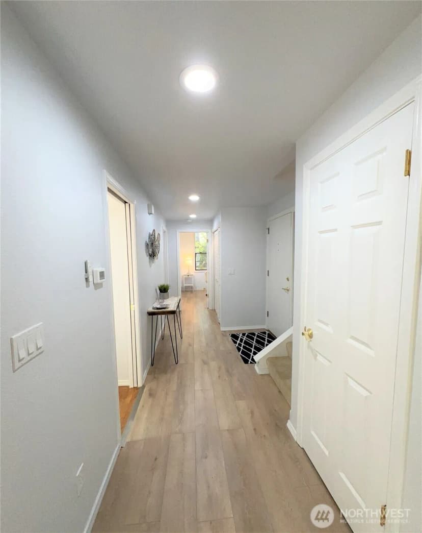 Property photo for 1711 159th Pl Ne #29, Bellevue photo 5