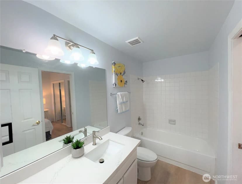 Property photo for 1711 159th Pl Ne #29, Bellevue photo 25
