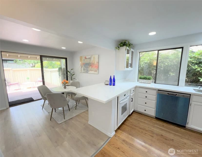 Property photo for 1711 159th Pl Ne #29, Bellevue photo 19