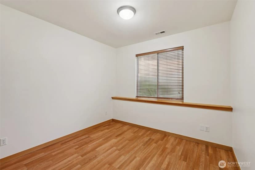 Property photo for 49 Cascade Lane, Bellingham photo 30