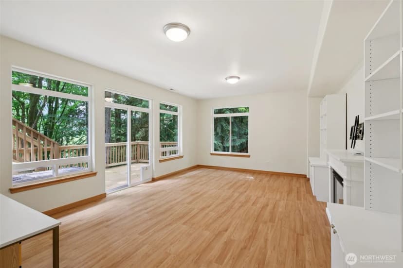 Property photo for 49 Cascade Lane, Bellingham photo 25