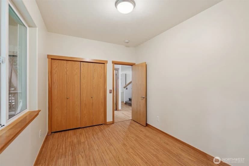 Property photo for 49 Cascade Lane, Bellingham photo 33
