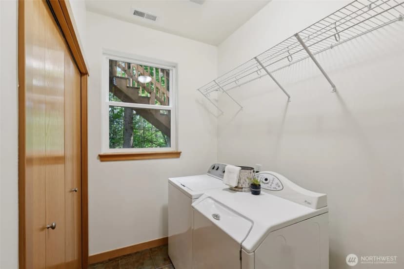 Property photo for 49 Cascade Lane, Bellingham photo 34