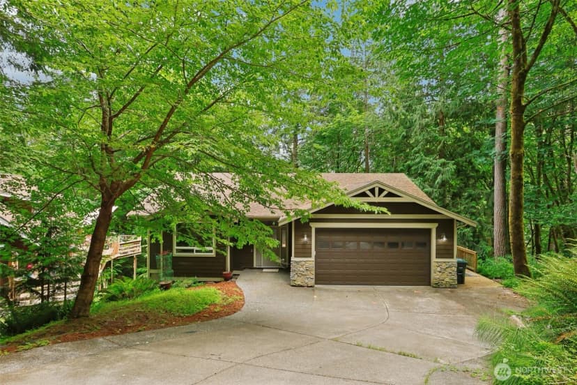 Property photo for 49 Cascade Lane, Bellingham