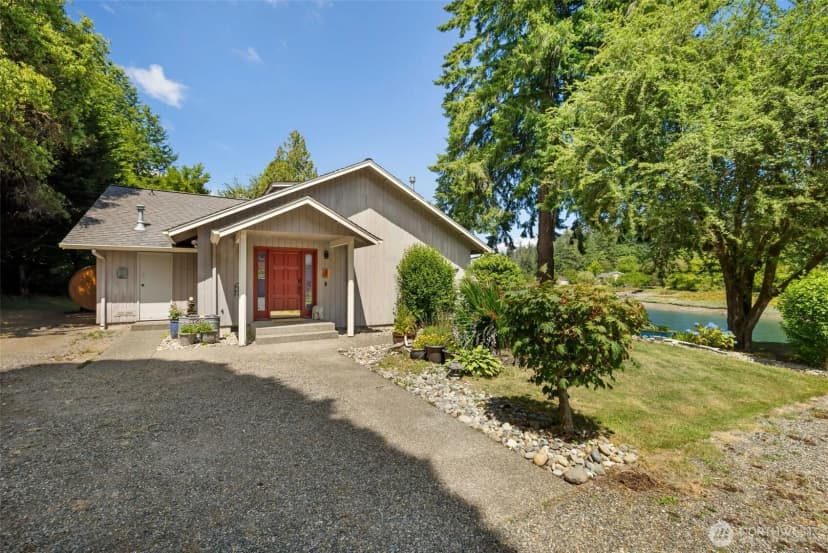 Property photo for 16617 Delano Road Sw, Lakebay photo 7