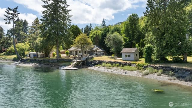 Property photo for 16617 Delano Road Sw, Lakebay