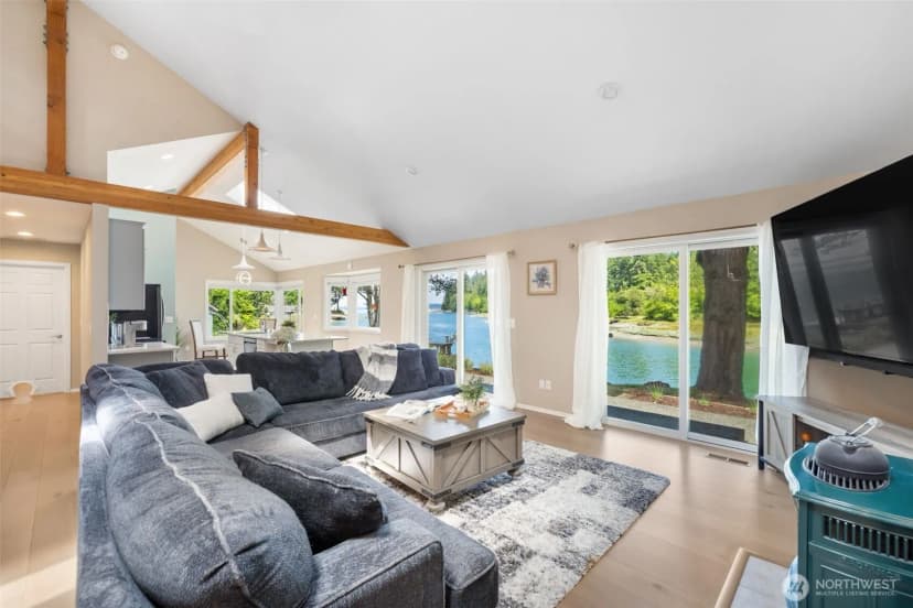 Property photo for 16617 Delano Road Sw, Lakebay photo 8