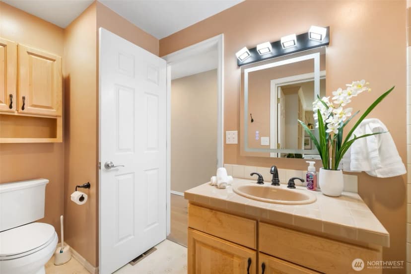 Property photo for 16617 Delano Road Sw, Lakebay photo 21