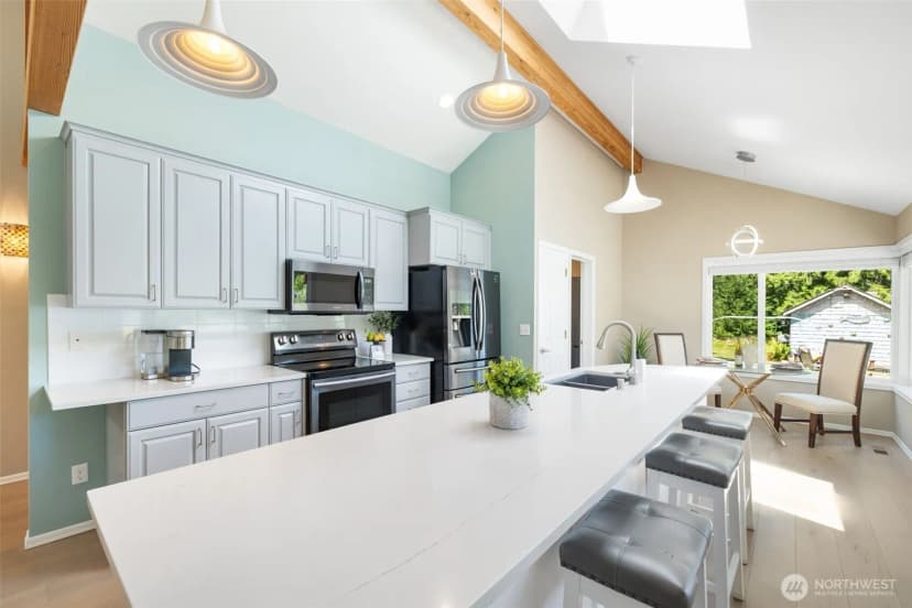 Property photo for 16617 Delano Road Sw, Lakebay photo 12