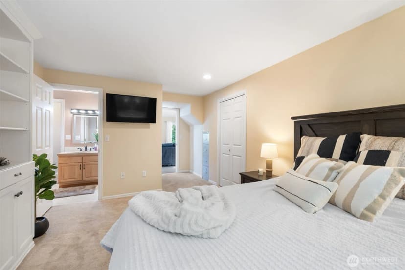 Property photo for 16617 Delano Road Sw, Lakebay photo 19