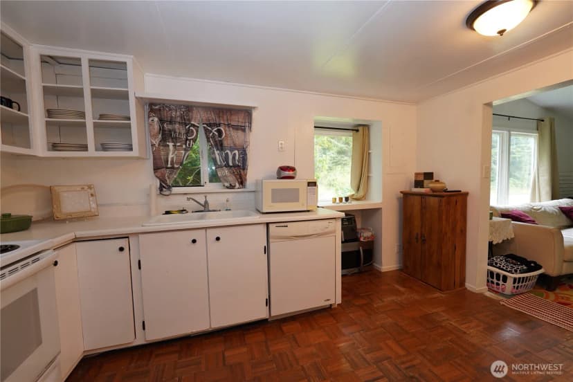 Property photo for 1411 249th Place, Ocean Park photo 21